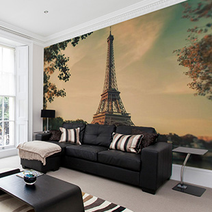Фотообои с видами Парижа на стенах вашей гостиной